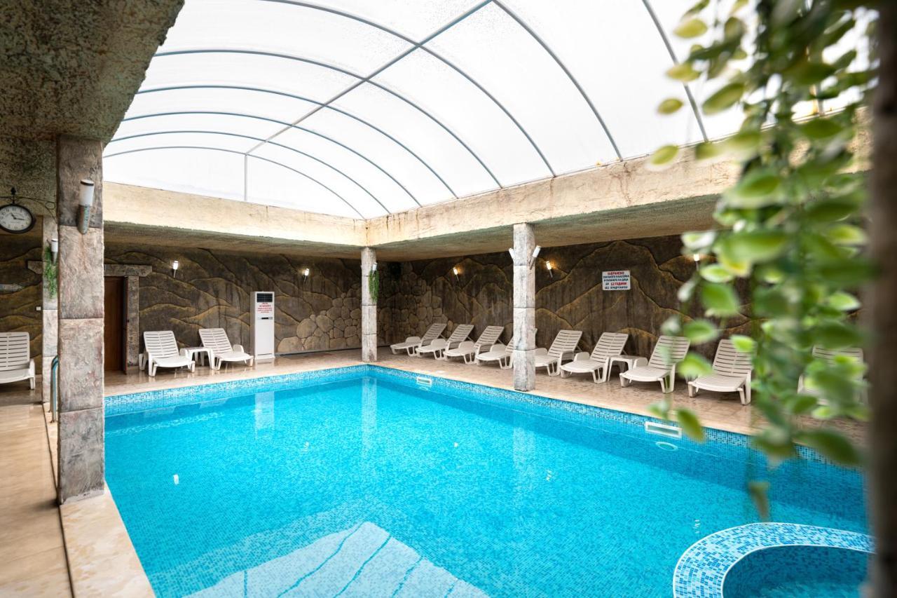 Paradise Spa Hotel Цигов-Чарк Экстерьер фото