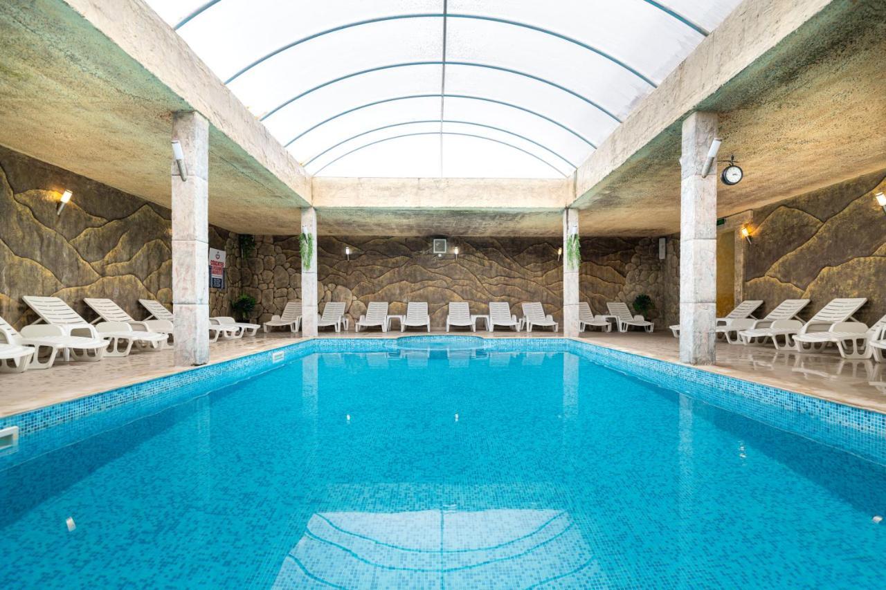 Paradise Spa Hotel Цигов-Чарк Экстерьер фото