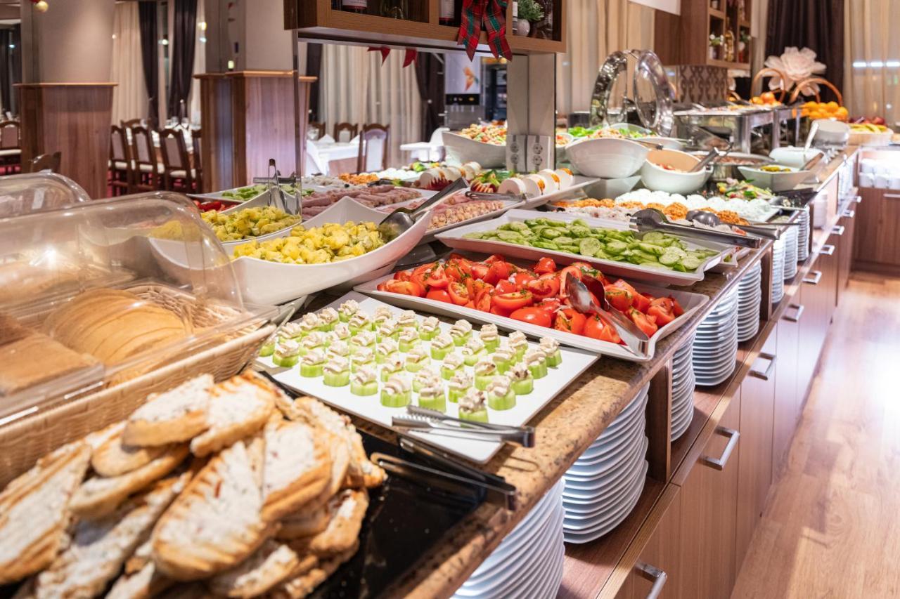 Paradise Spa Hotel Цигов-Чарк Экстерьер фото