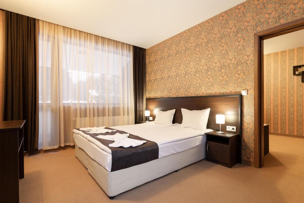 Paradise Spa Hotel Цигов-Чарк Экстерьер фото