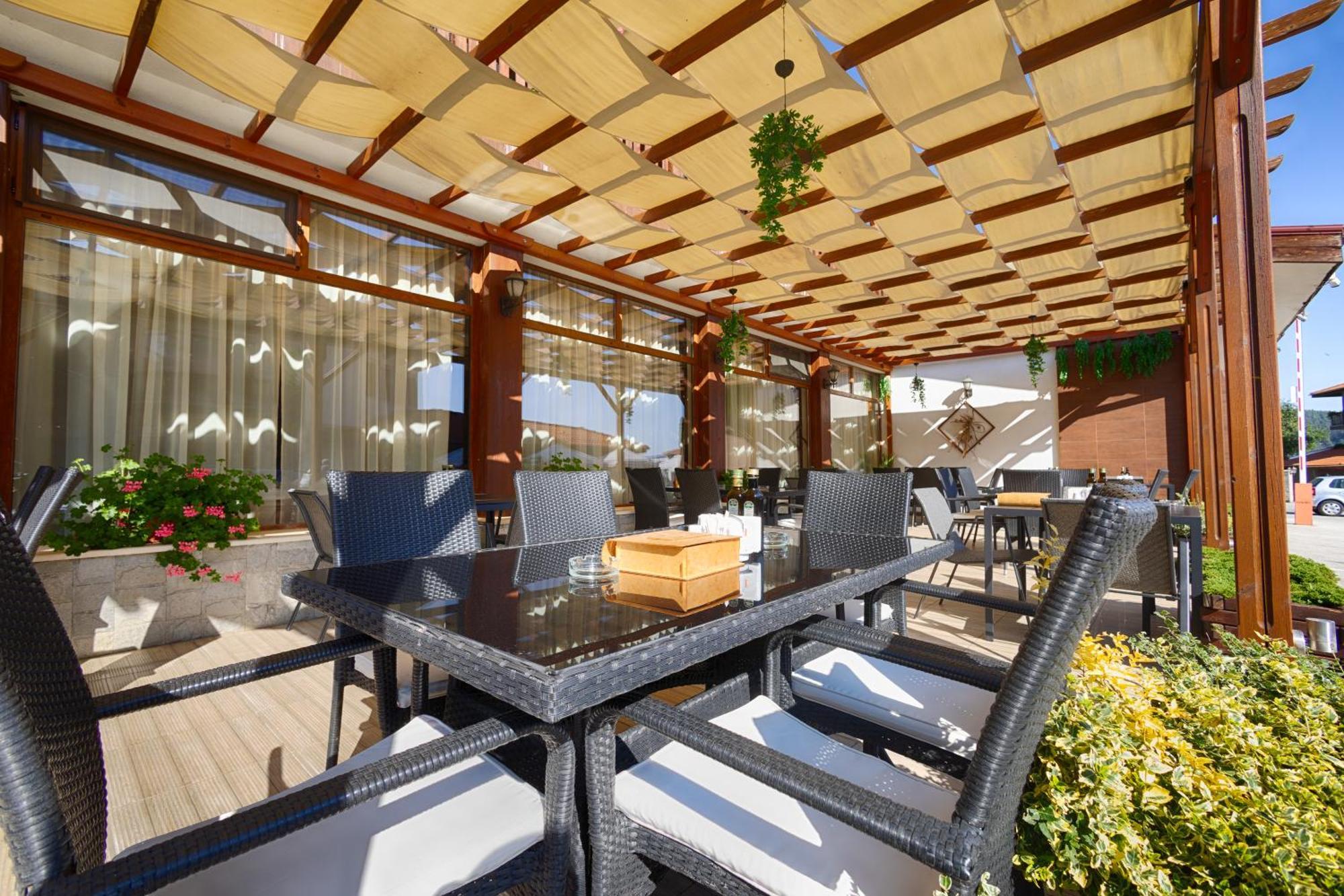 Paradise Spa Hotel Цигов-Чарк Экстерьер фото
