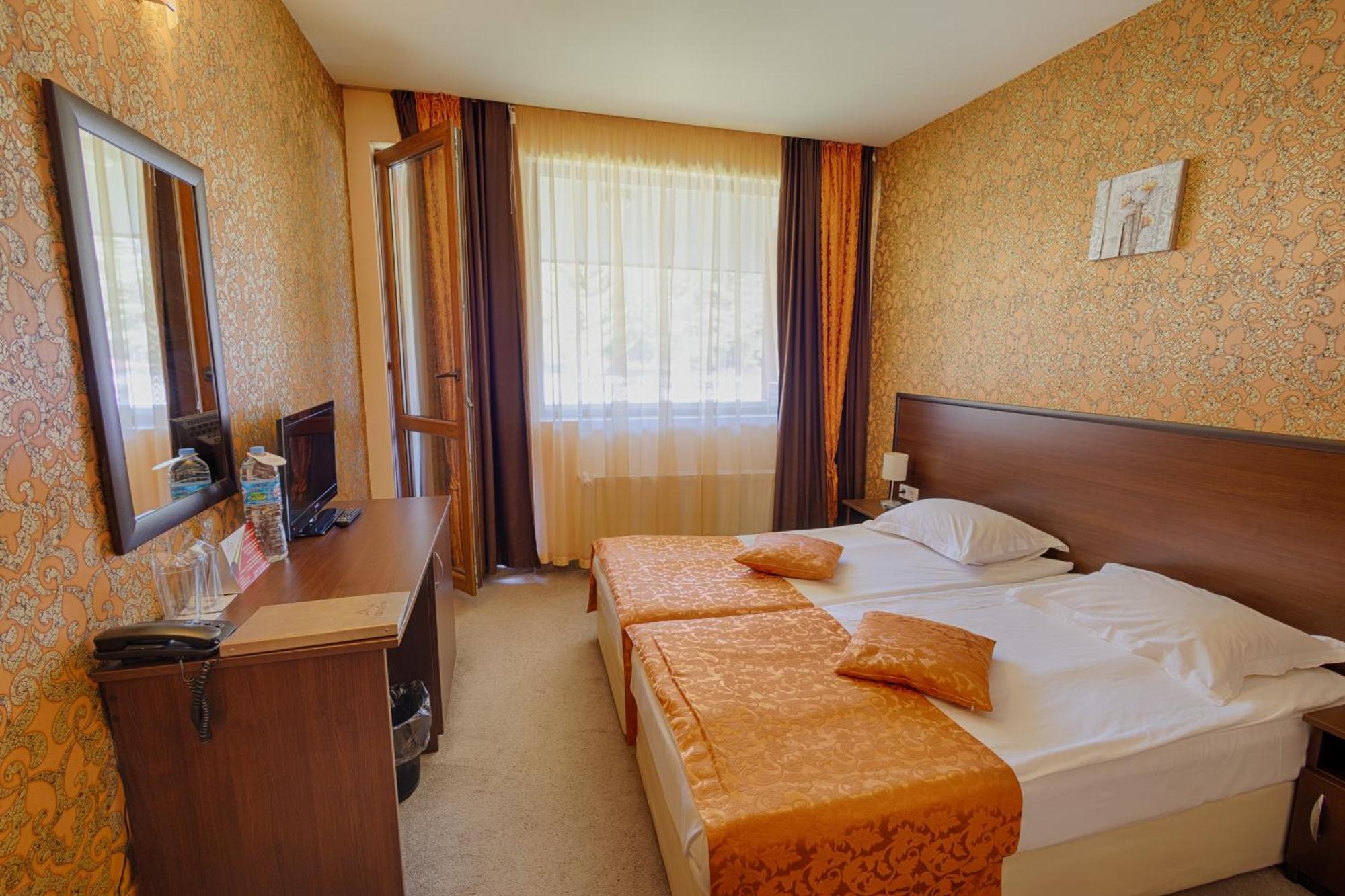 Paradise Spa Hotel Цигов-Чарк Экстерьер фото