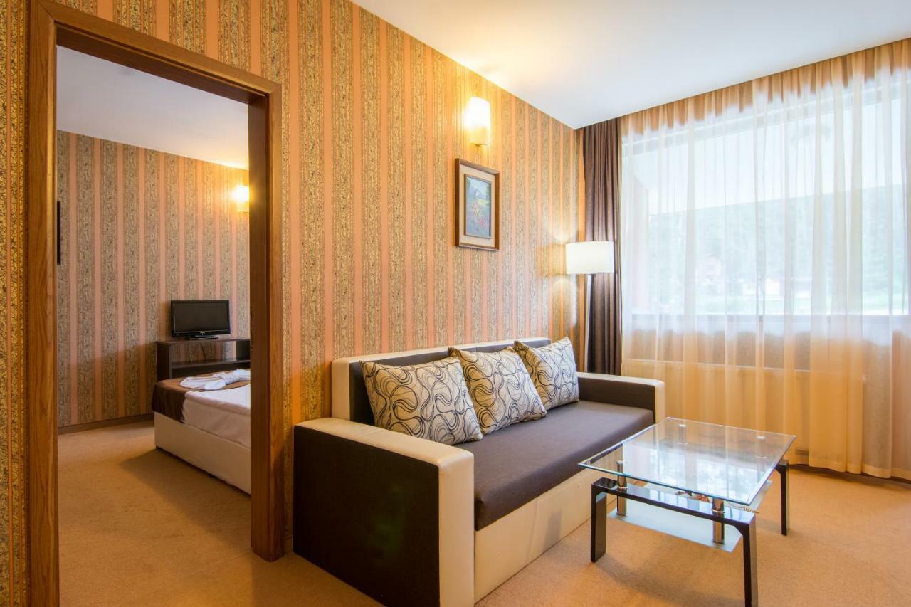 Paradise Spa Hotel Цигов-Чарк Экстерьер фото