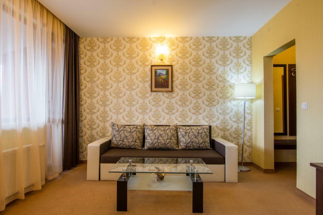 Paradise Spa Hotel Цигов-Чарк Экстерьер фото